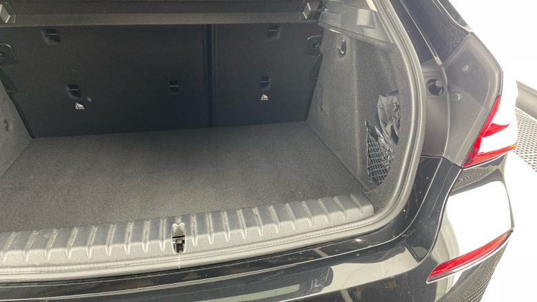 BMW 1 Series 118i [136] Sport 5dr Step Auto [Live Cockpit Pro] Petrol Hatchback